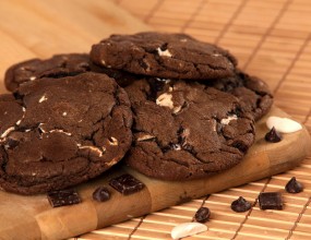 Triple Chocolate Mudslide Cookies